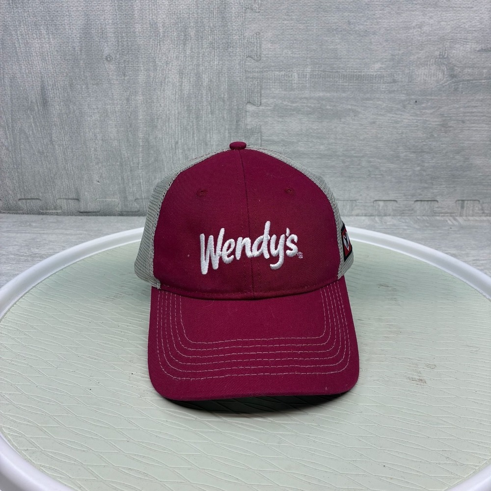 Wendy's Employee Hat Cap Snapback Trucker White‎ Red Uniform